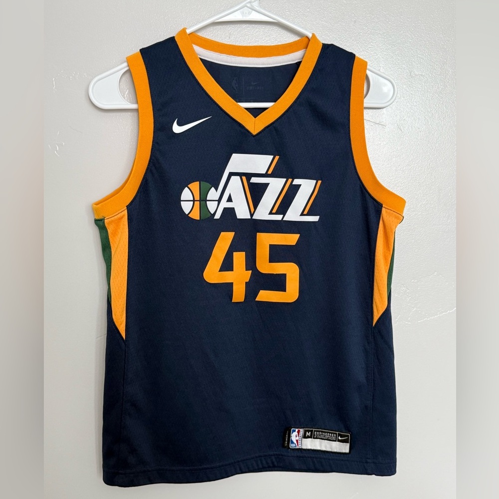 Kids Nike Donovan Mitchell Utah Jazz Jersey. Size M.